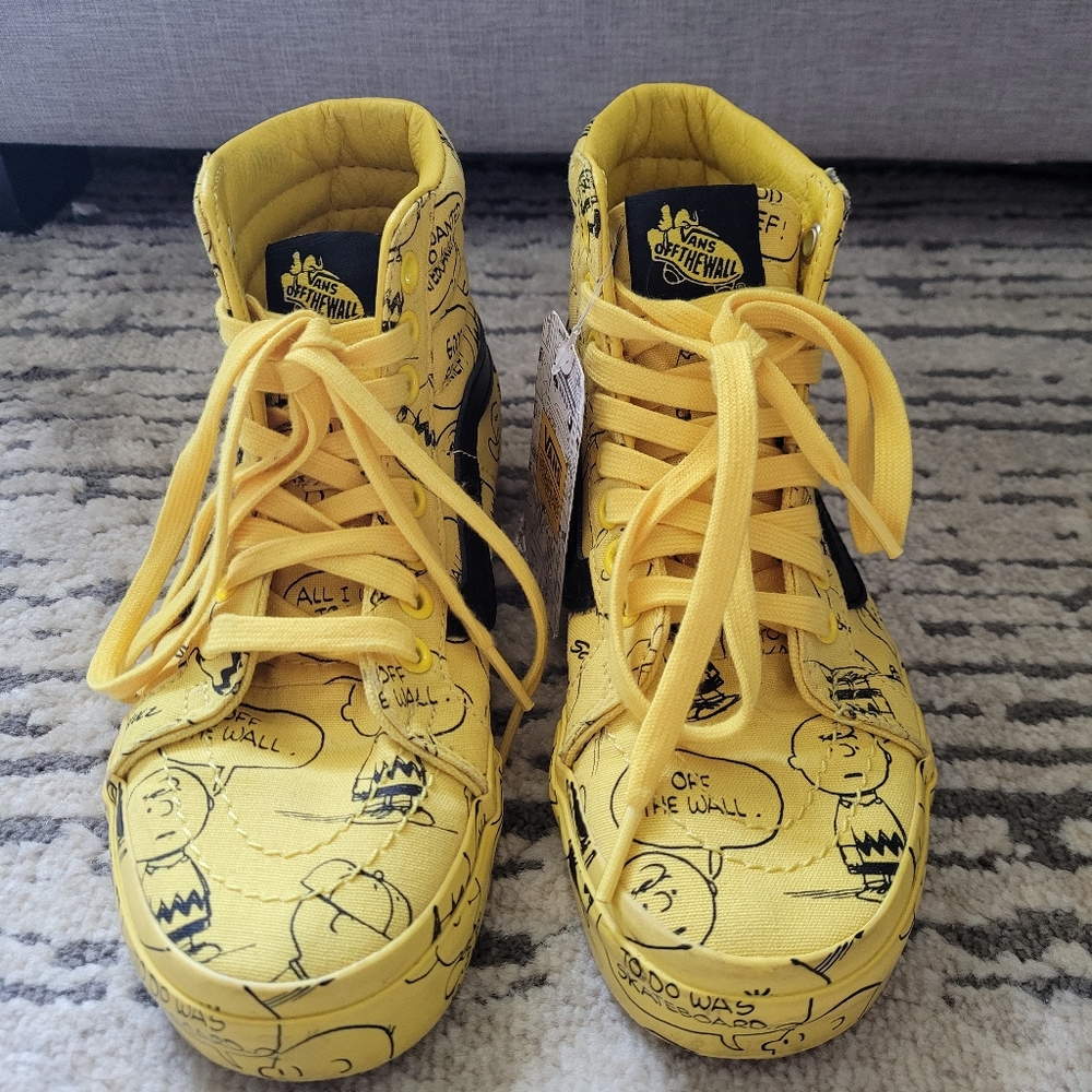 Vans Peanuts x Sk8-Hi 'Charlie Brown Maize… - Picture 3 of 12